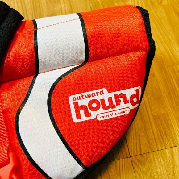 Dog Life Vest Jacket Fun Fish Floatie Finding Nemo Outward Hound Size Medium - Picture 2 of 7